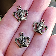 16mm Bronze Crown Charms*
