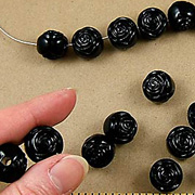 Black Acrylic Rose Beads