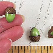 Acorn Buttons