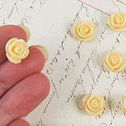 Small Resin Roses - Cream