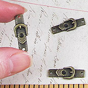 Bronze Buckle Connector*