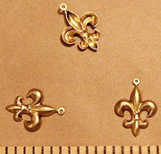Brass Fleur de Lys w/Loop