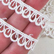 3/8 Inch Looped Ivory Lace