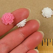 15mm Matte Lucite Roses