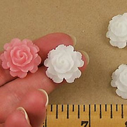 23mm Matte Lucite Roses
