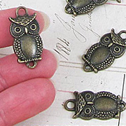 27mm Bronze Owl Pendant*