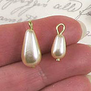 Glass Teardrops with Loops - Cream