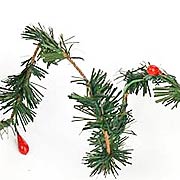 Mini Pine & Berry Garland