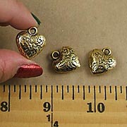 18mm Antique Gold Heart