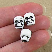 Small Resin Skull Beads