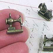 Tiny 3D Bronze Sewing Machine